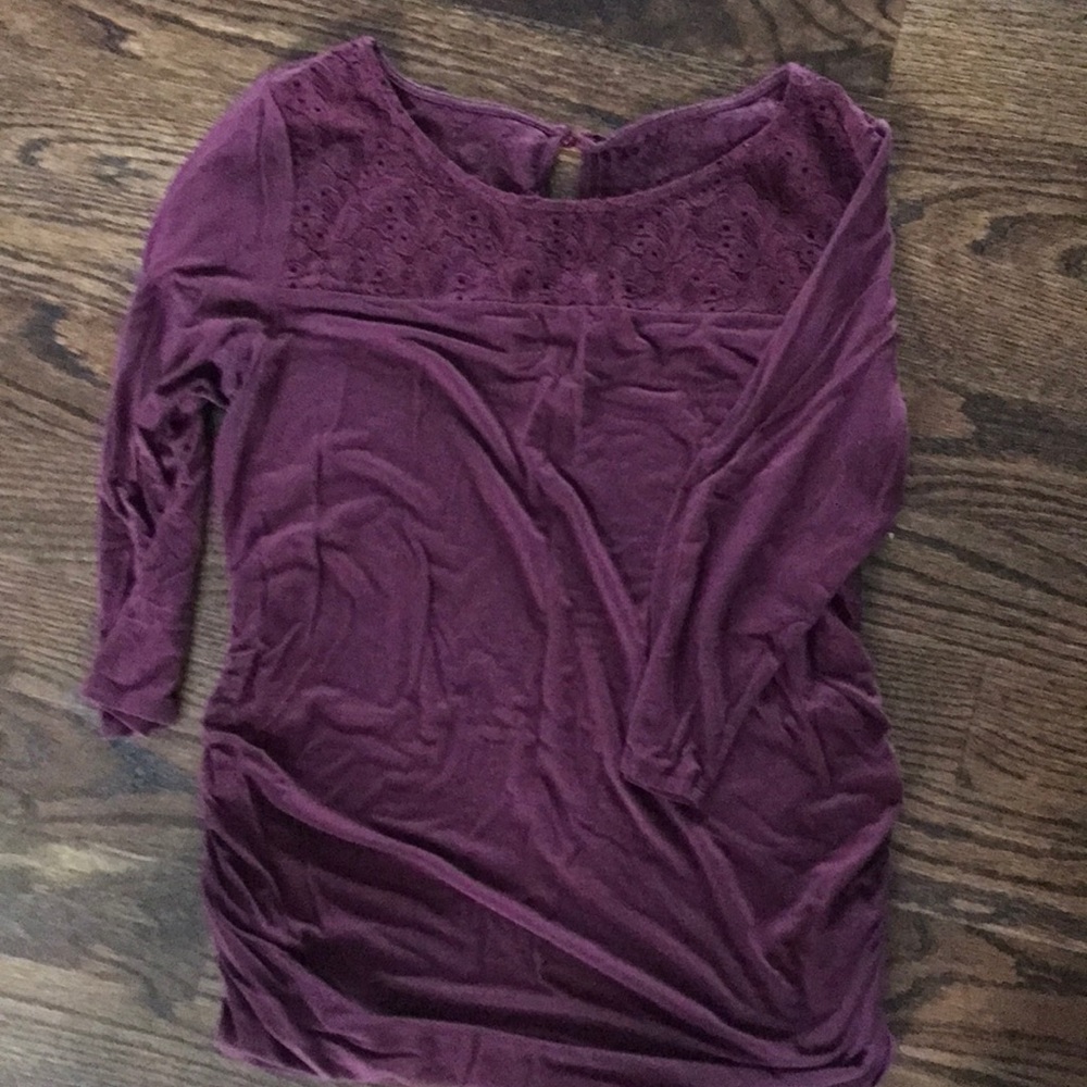 3/4 sleeve maternity shirt